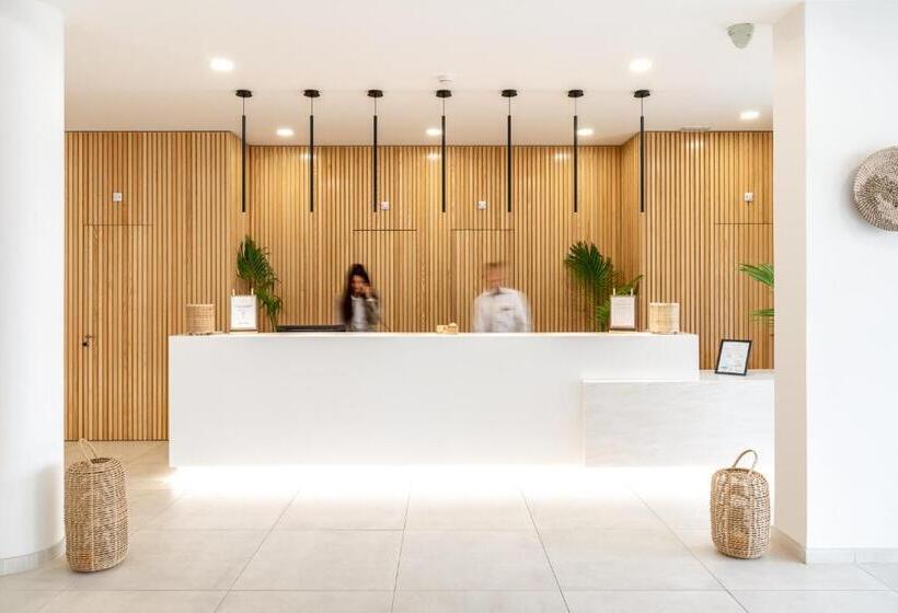 هتل Pure Formosa Concept