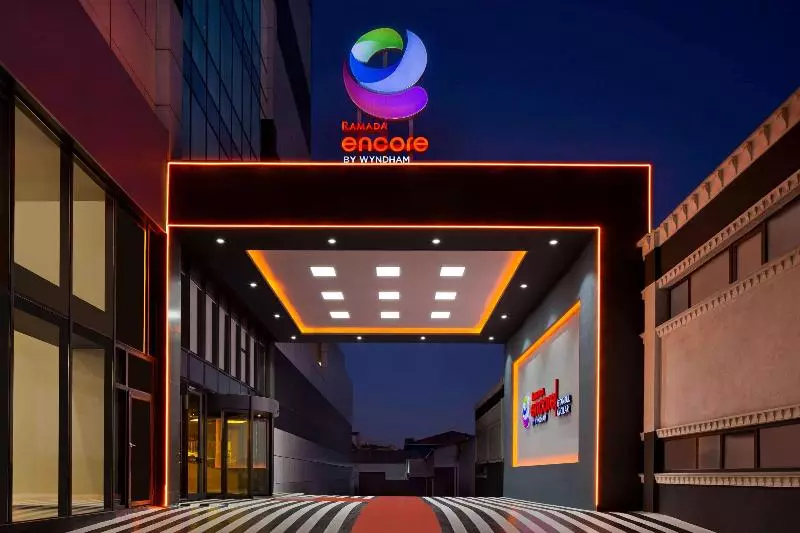ホテル Ramada Encore By Wyndham Istanbul Avcilar