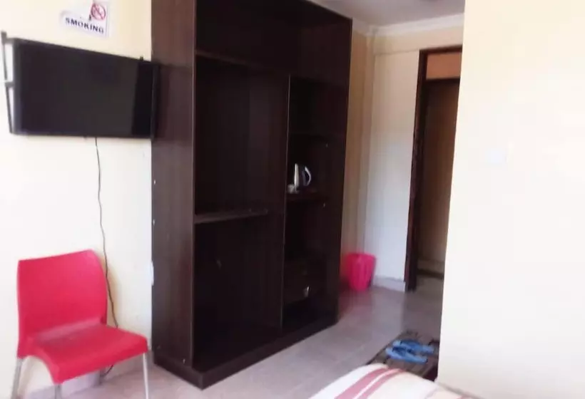 هتل Spanish Lodge