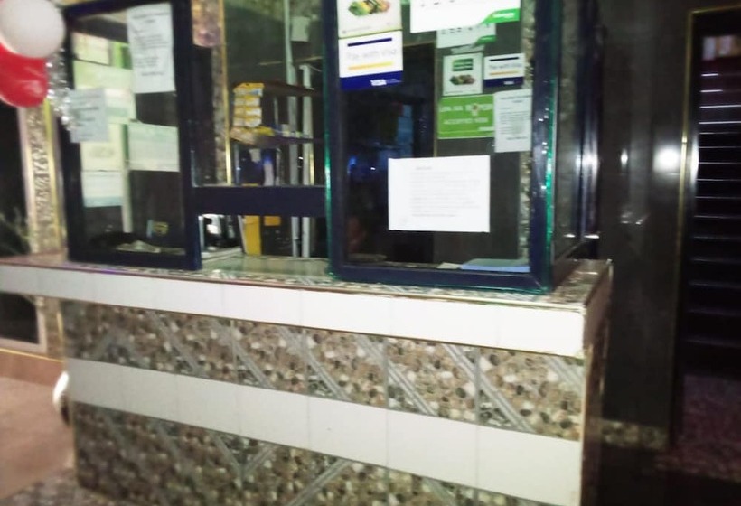 هتل Spanish Lodge