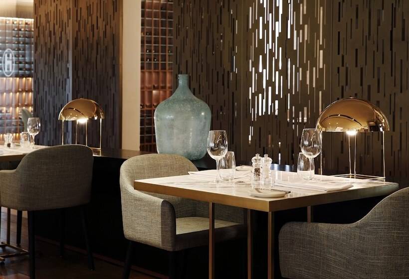 Hotel The Houghton Skyline