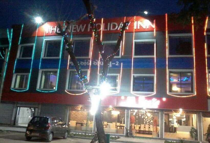 호텔 The New Holiday Inn