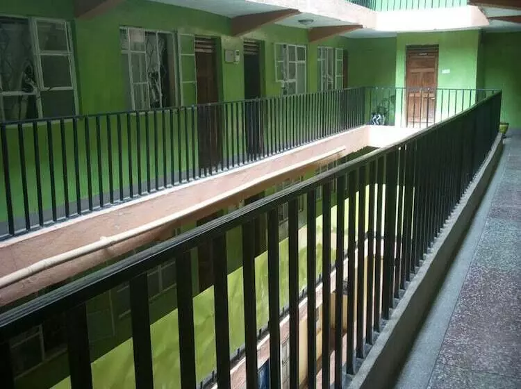 هتل Tripple M Guest House