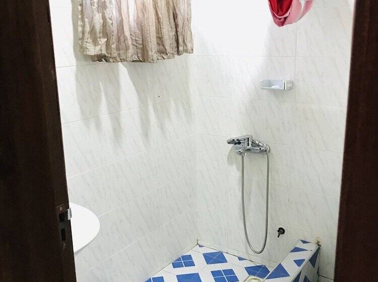 Menyinda Hotel And Restaurant