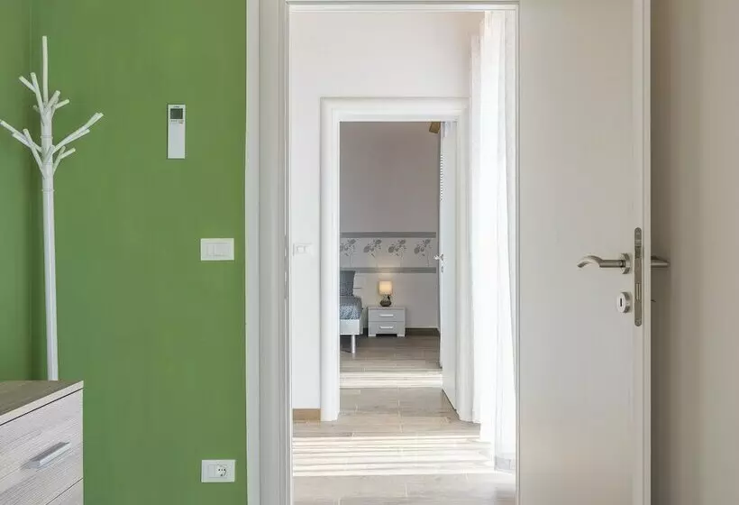 Modernly Furnished Villa With Private Pool For 6 Persons, Near Rovinj