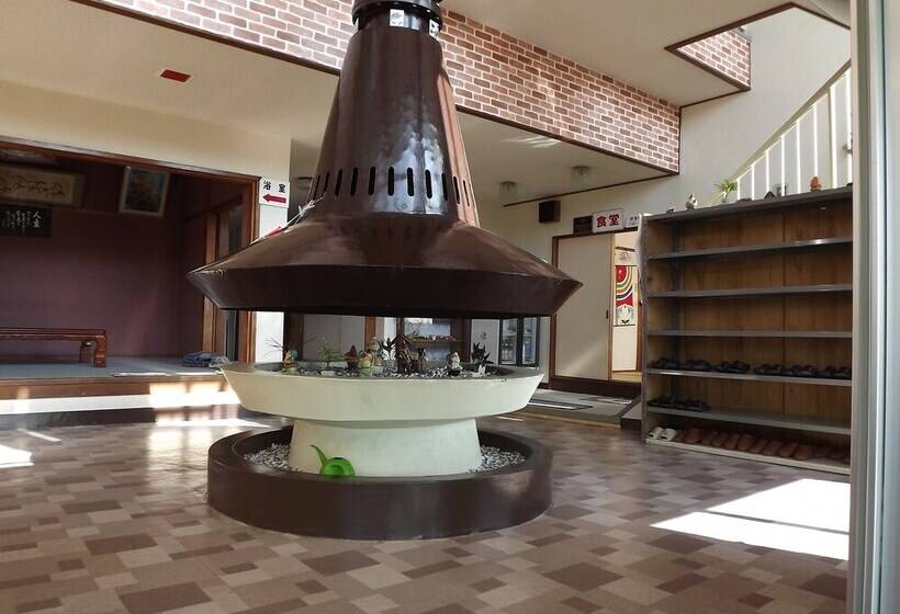 פנסיון Lodge New Katsuraya