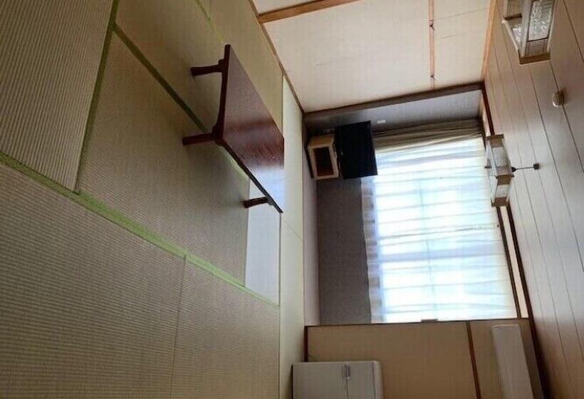 פנסיון Lodge New Katsuraya