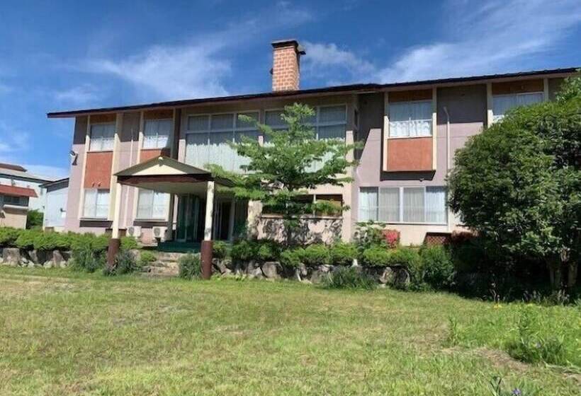 פנסיון Lodge New Katsuraya