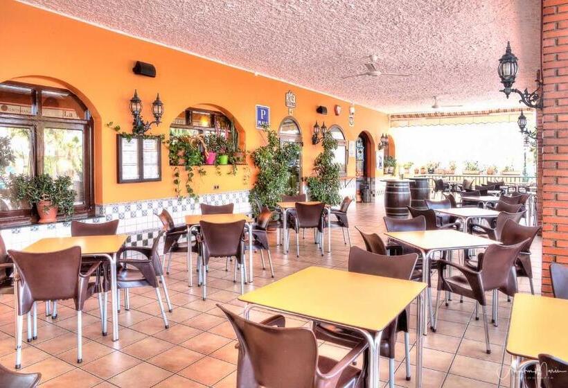 بنسيون Venta De Terreros