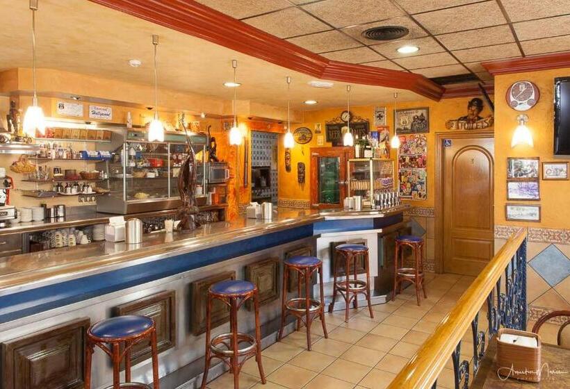 بنسيون Venta De Terreros