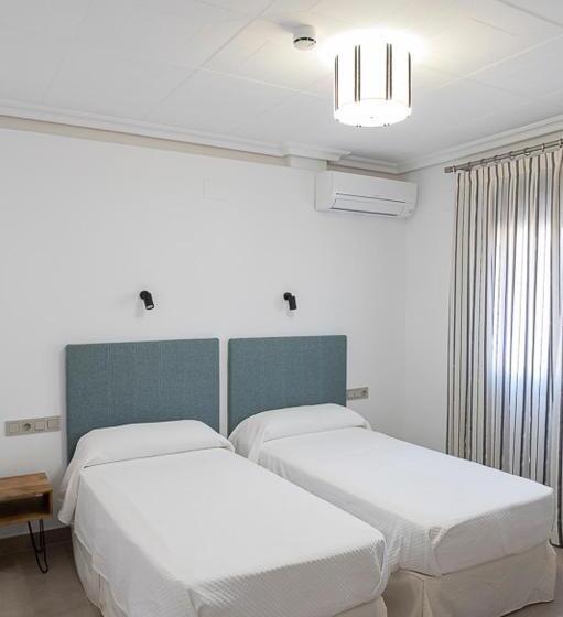 بنسيون Venta De Terreros