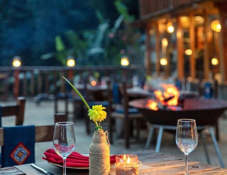 هتل Laxsik Ecolodge