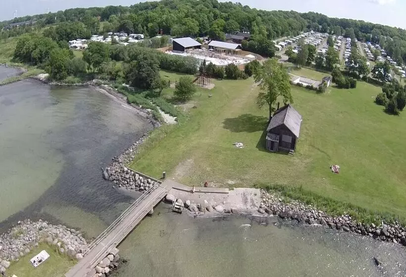 ホテル Lundegård Camping & Stugby
