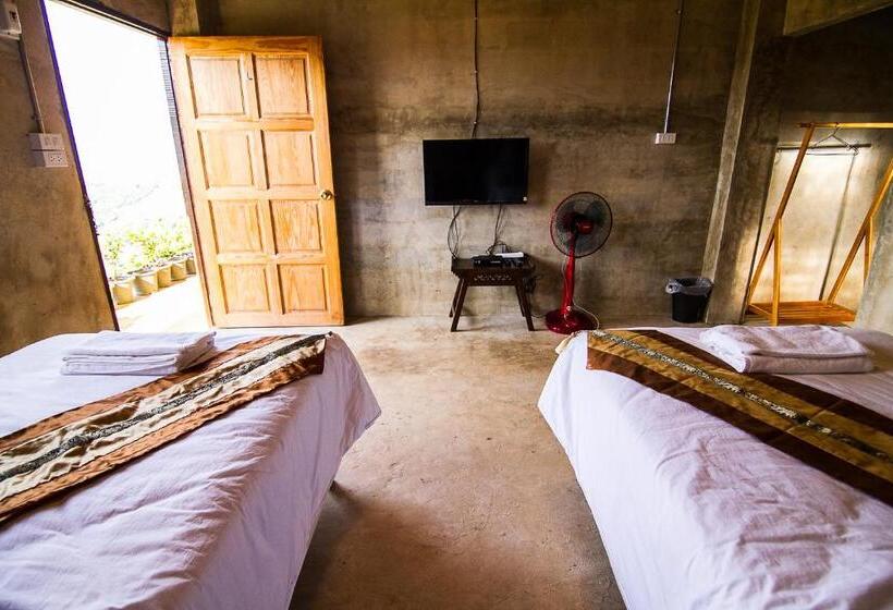 בית מלון כפרי My Place Mae Salong