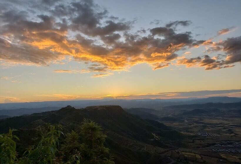 Top Twelve Hotel Lalibela
