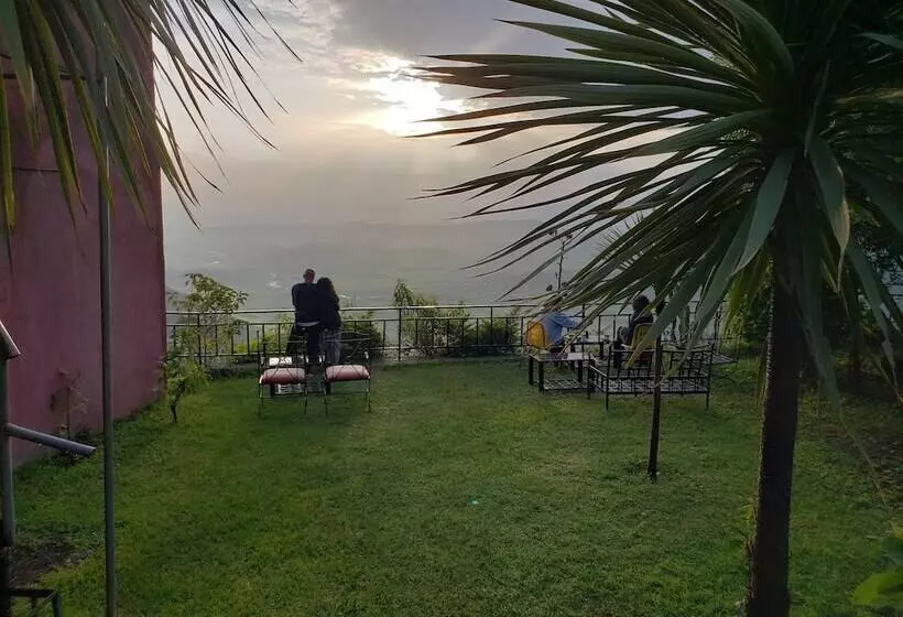 Top Twelve Hotel   Lalibela