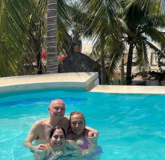 Bed and Breakfast Beachfront Paradise Boutique