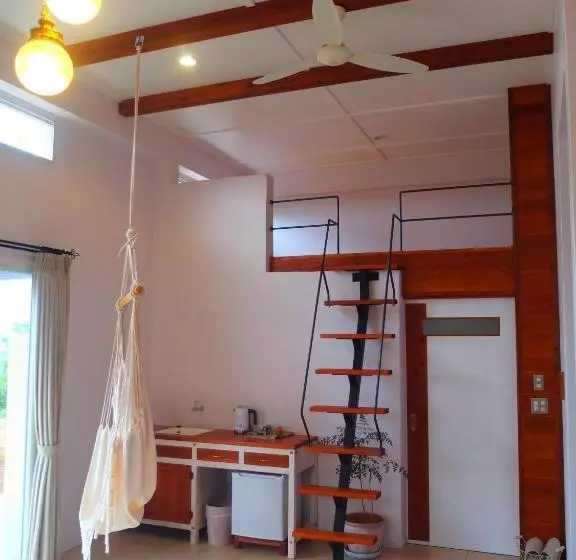 ベッドアンドブレックファースト Somos