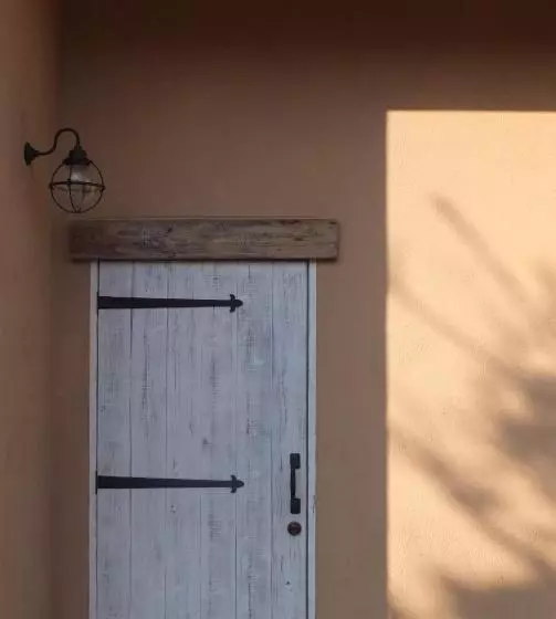 ベッドアンドブレックファースト Somos