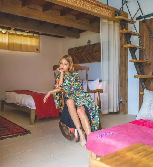 ベッドアンドブレックファースト Somos