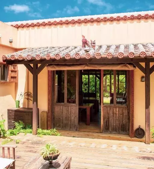 ベッドアンドブレックファースト Somos