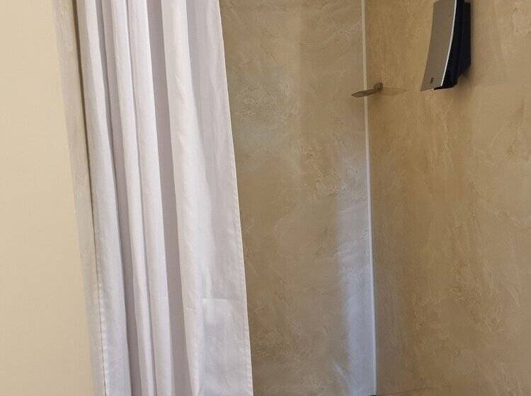 Burkes Pass Country Motels