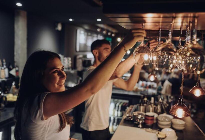 فندق Bateau Libre