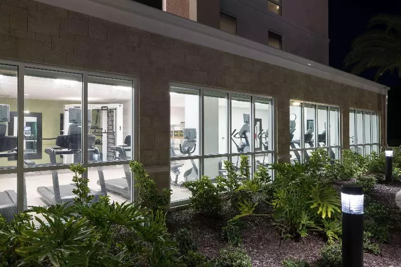 ホテル Hampton Inn & Suites Cape Canaveral Cruise Port