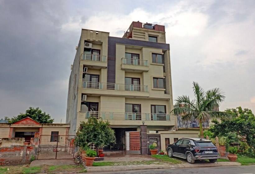 Itsy Hotels Hamlets Stay