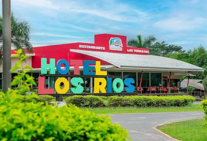 هتل Los Rios