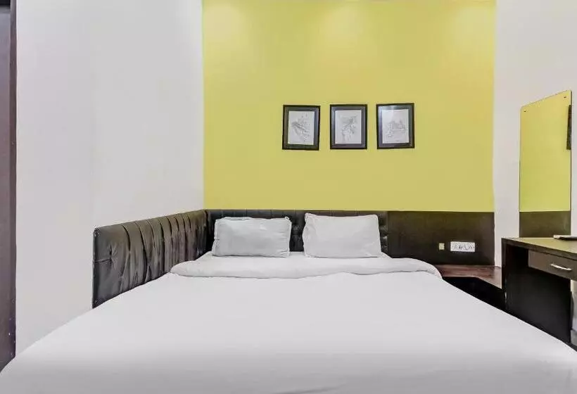 ホテル Oyo 81889 Royal Stay Gariahat