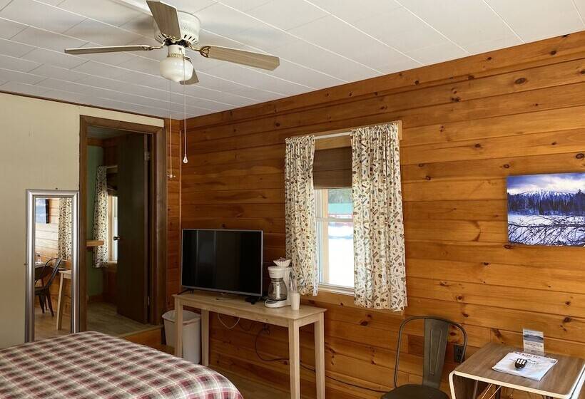 Mountain View Motel & Campground