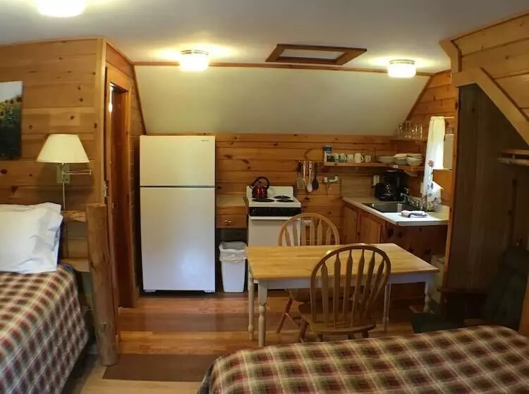 Mountain View Motel & Campground