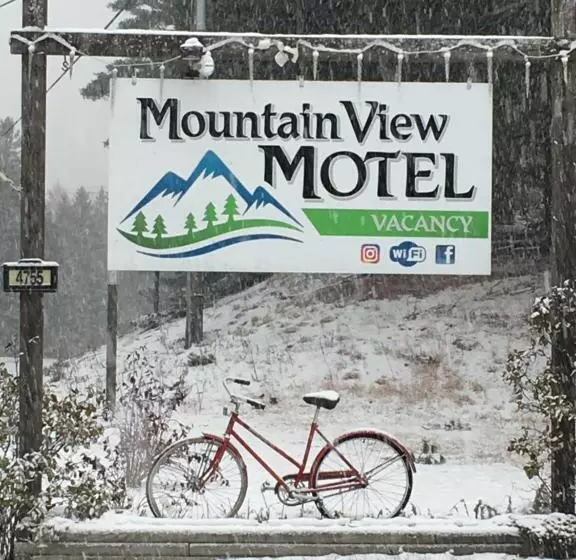 Mountain View Motel & Campground