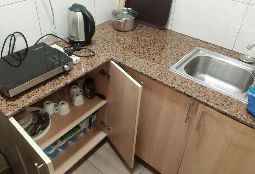 پانسیون Lake Lyantonde Eco Campsite And Lodge