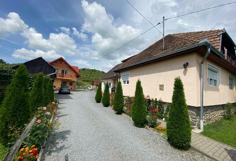 مبيت وإفطار Casa Alberto