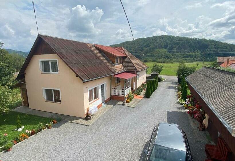 مبيت وإفطار Casa Alberto