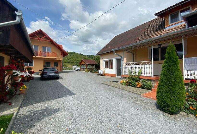 مبيت وإفطار Casa Alberto