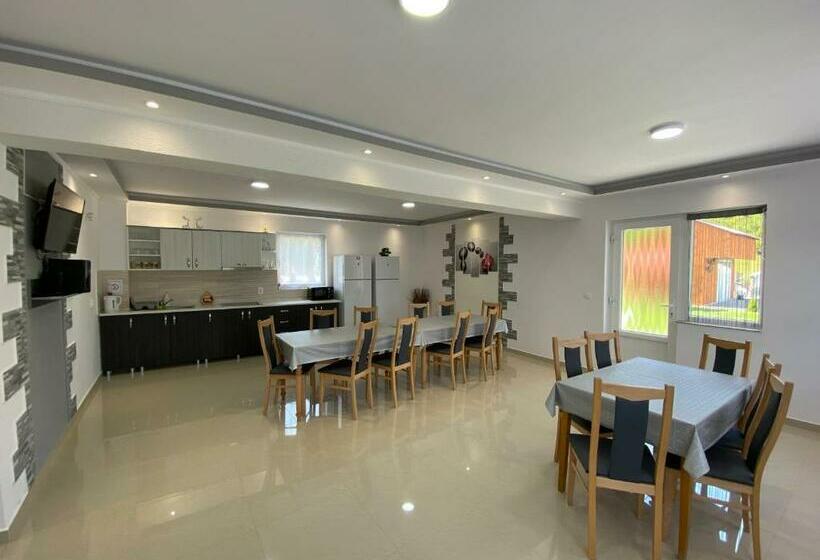 مبيت وإفطار Casa Alberto