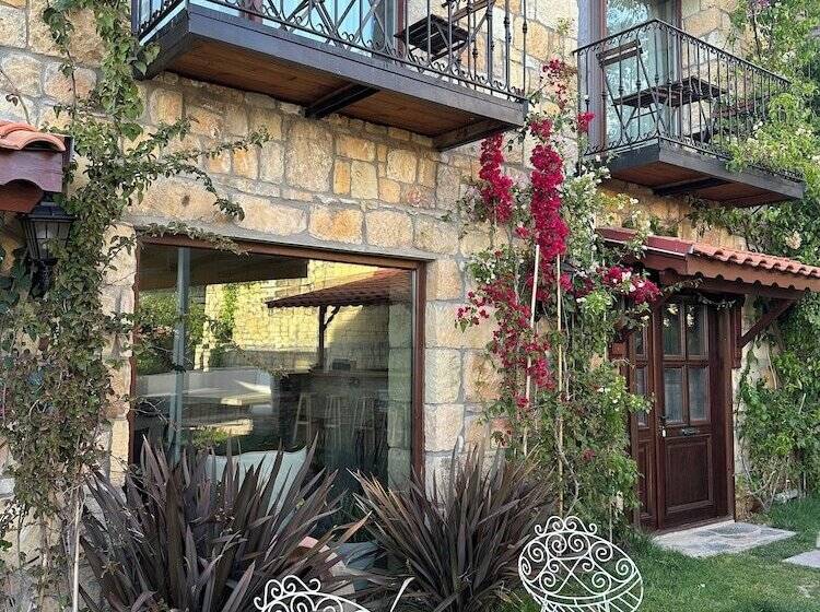 Nocleg ze śniadaniem Arıklı Han Kazdağları