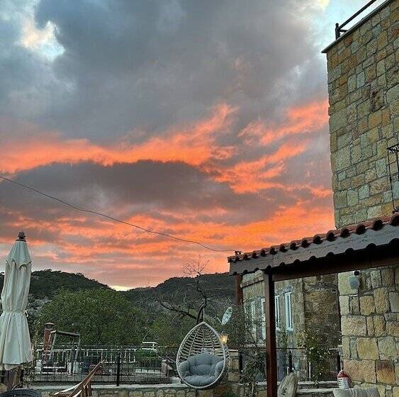 Nocleg ze śniadaniem Arıklı Han Kazdağları