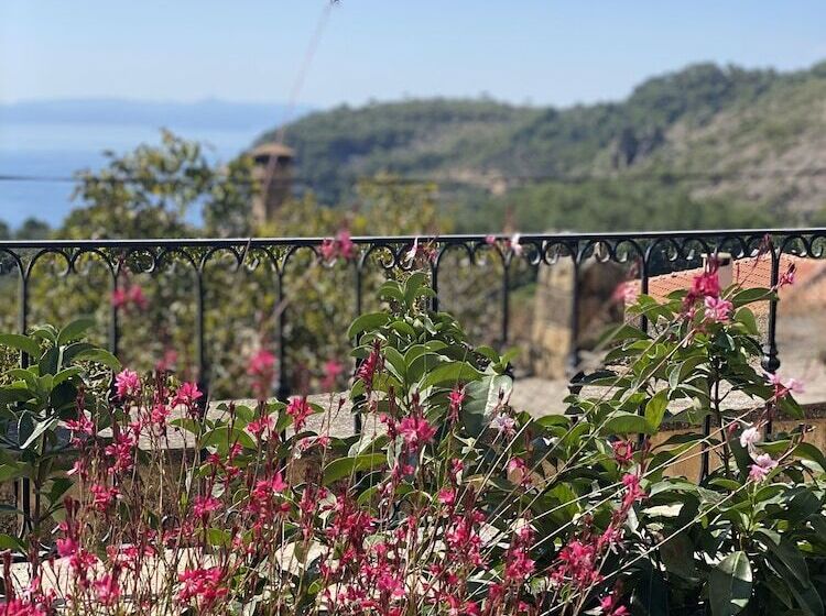 Nocleg ze śniadaniem Arıklı Han Kazdağları