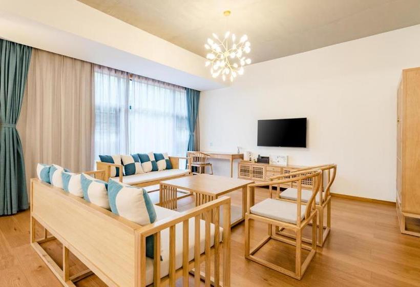 בית מלון כפרי Anji Creek Holiday Resort