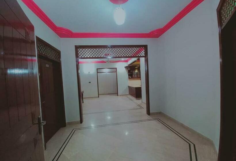 هتل Cosy Inn Guest House