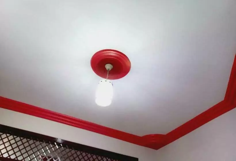 هتل Cosy Inn Guest House