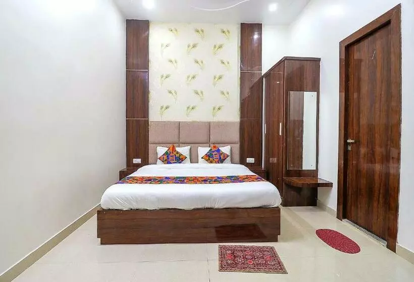 Hôtel Fab Mohan Palace