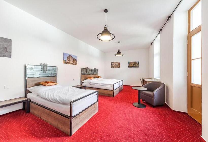 Отель Mariánský Dvůr