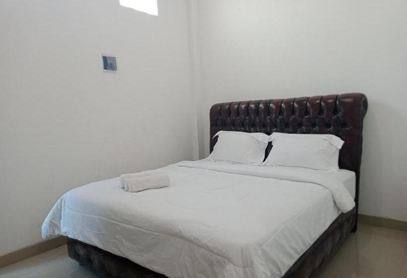 בית מלון כפרי Oyo 90585 Saka Ganta Guest House