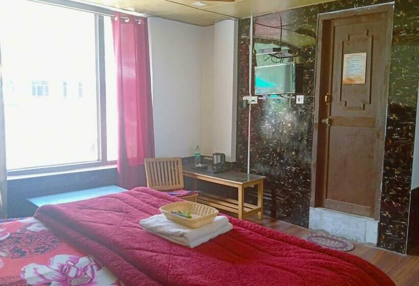 בית מלון כפרי Samaa Resorts, Chitkul Himachal Pradesh