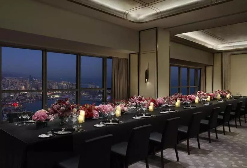 ホテル The St. Regis Qingdao